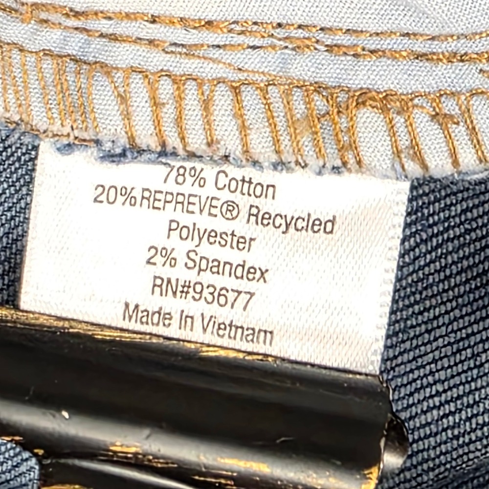 St John's Bay Women's Straight Leg Jeans Sz 12 Blue Whiskered Denim Cotton Blend - Picture 7 of 12